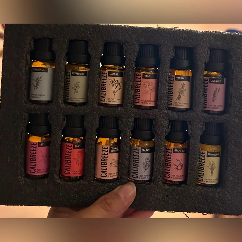 Calibreeze Premium Essential Oil 12 Pack retails $84